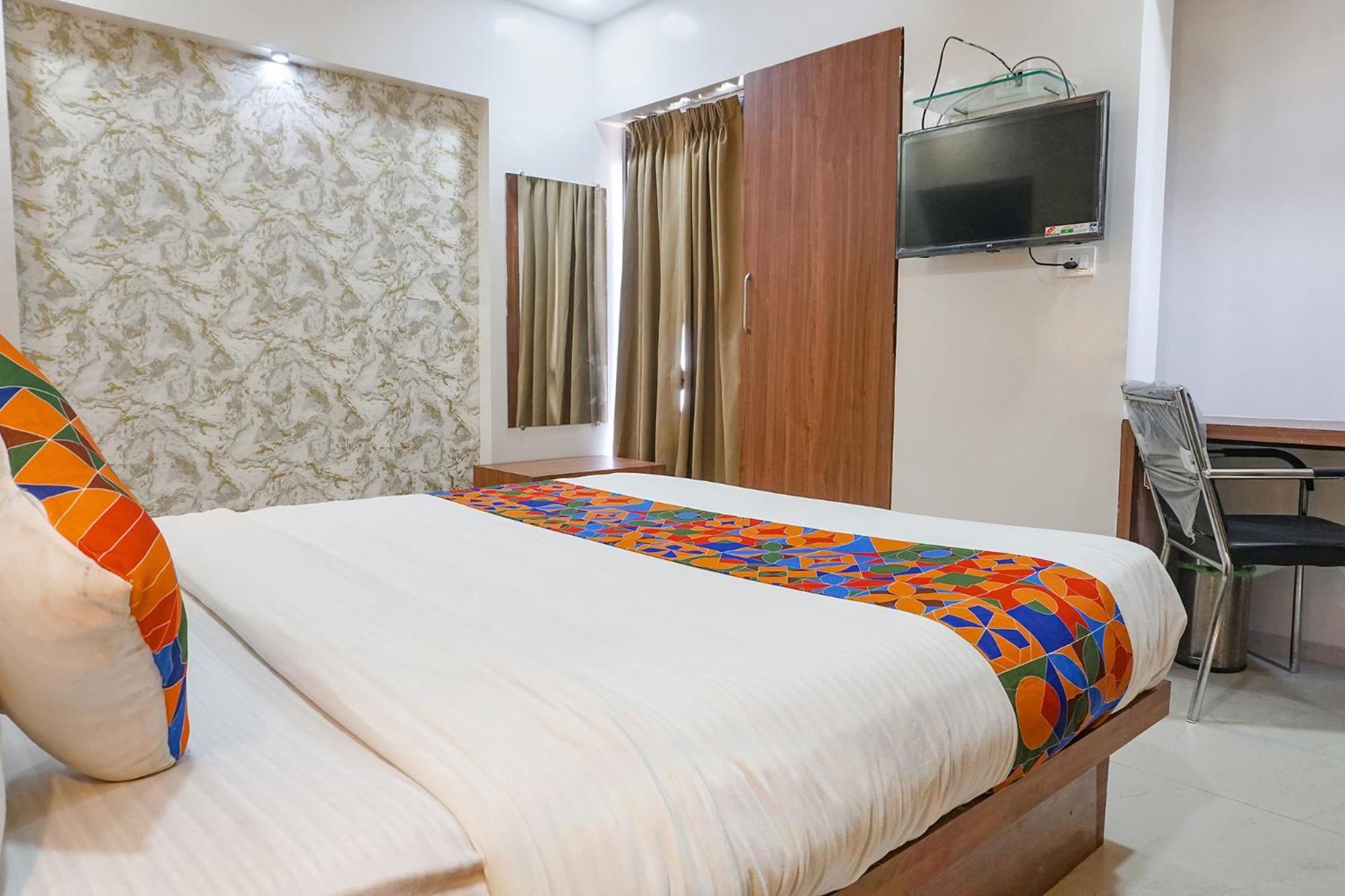 Fabhotel Emersion Residency - High Street Near Laxman Nagar, Baner Púna Kültér fotó