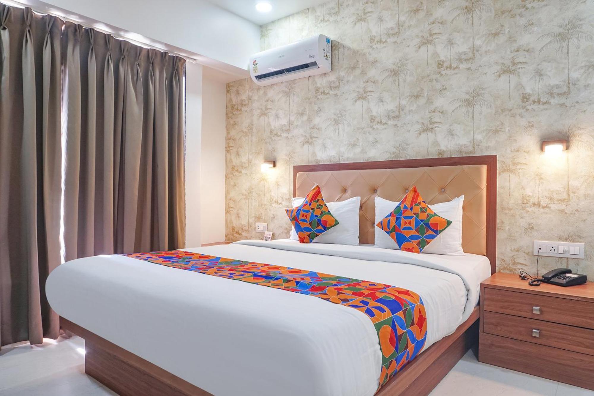 Fabhotel Emersion Residency - High Street Near Laxman Nagar, Baner Púna Kültér fotó