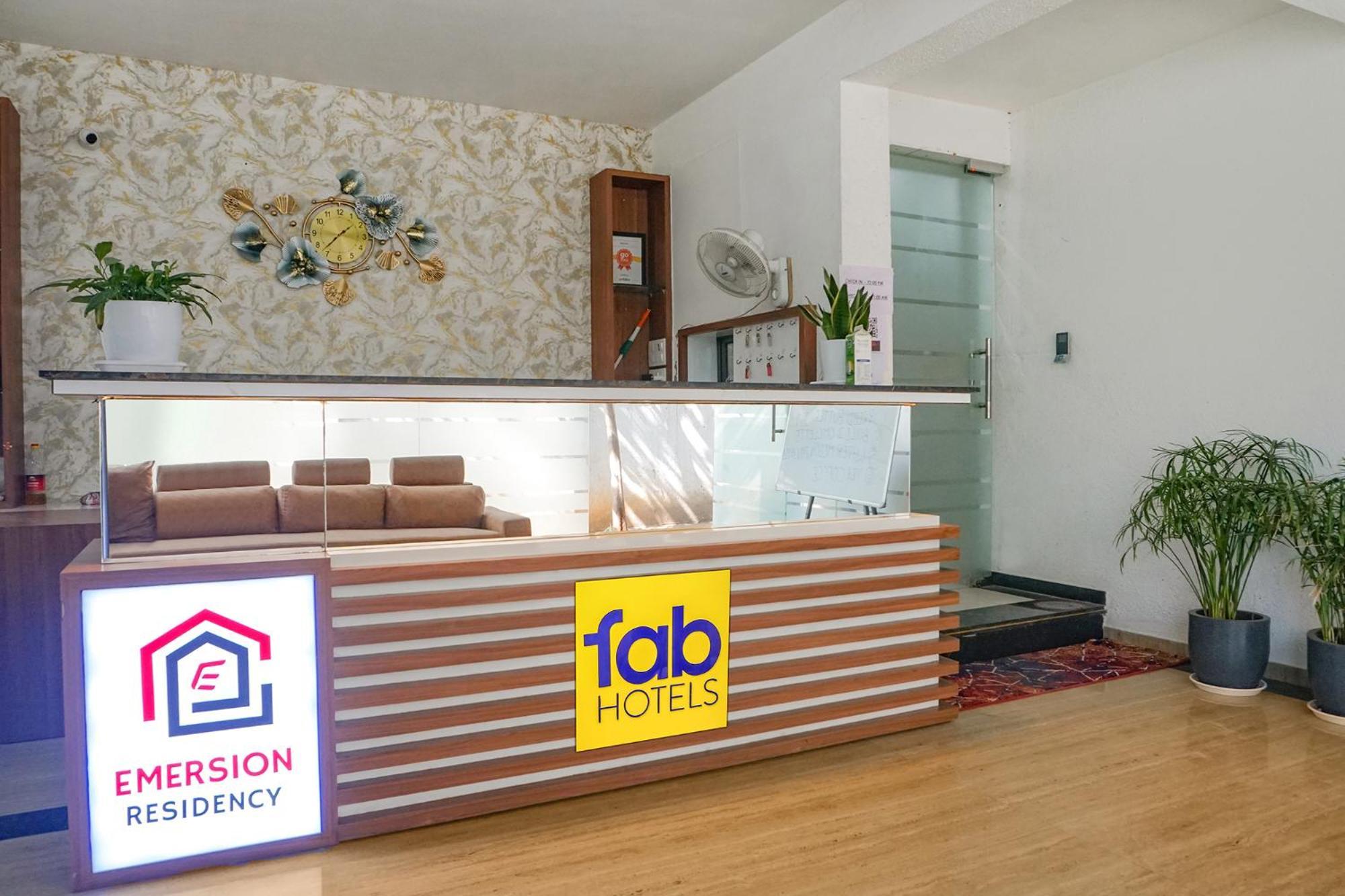 Fabhotel Emersion Residency - High Street Near Laxman Nagar, Baner Púna Kültér fotó