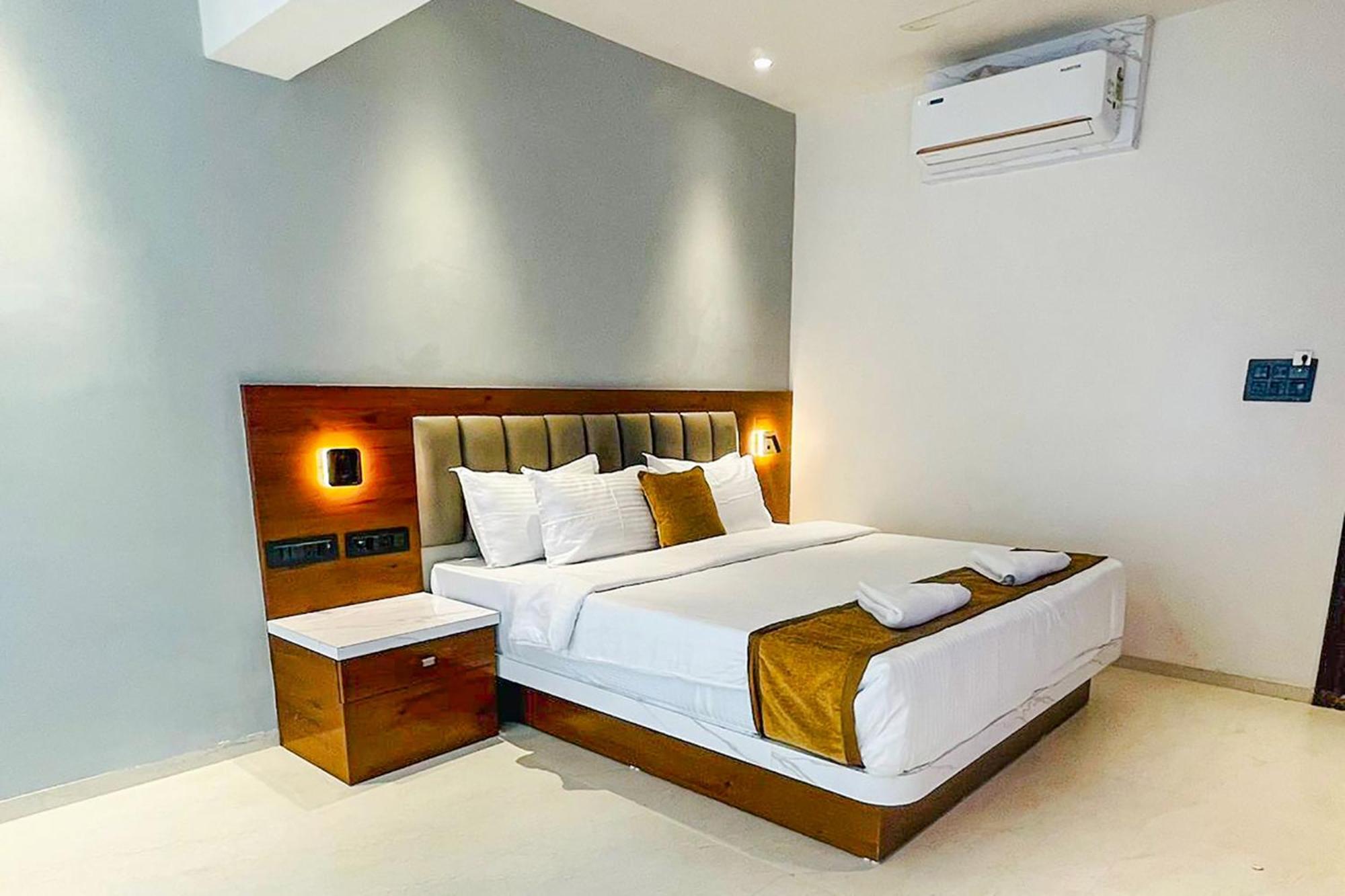 Fabhotel Emersion Residency - High Street Near Laxman Nagar, Baner Púna Kültér fotó